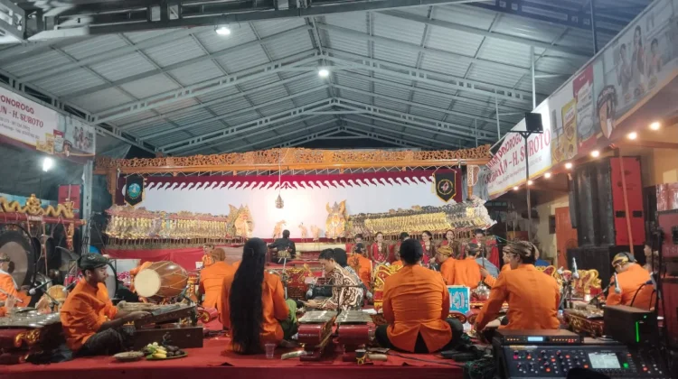 Gelar Halal Bi Halal, PEPADI Ponorogo Ajak Warga Melestarikan Kesenian Wayang