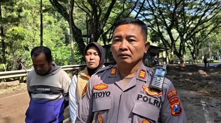 Waspada, Ada Longsor di Jalan Raya Ponorogo-Pacitan