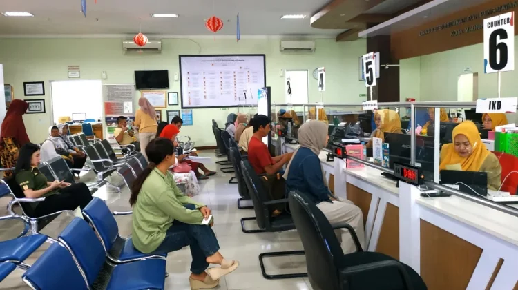 Dispendukcapil Kota Madiun Catatkan Aktivasi IKD Tertinggi di Jawa Timur
