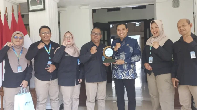Kepala RRI Madiun Audiensi dengan Plt. Wali Kota Madiun F. Bagun Panuntun