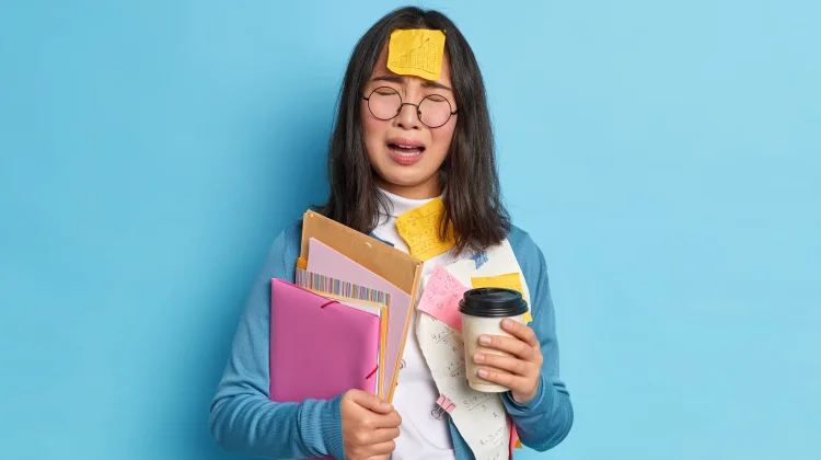 Ini Dampak Negatif Overthinking
