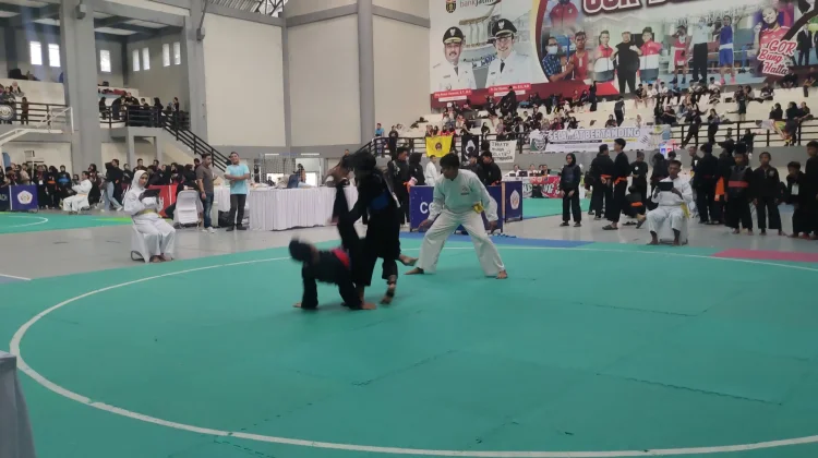 Ratusan Peserta Ikuti Kejuaraan Pencak Silat Ngawi Championship 2026