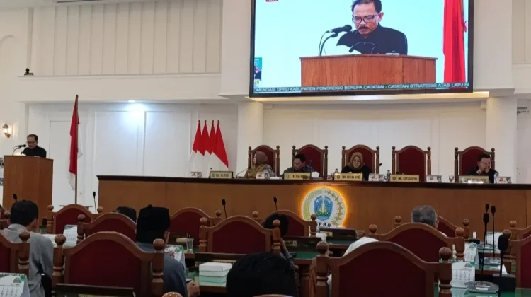 DPRD Ponorogo Sampaikan Rekomendasi terkait LKPJ Bupati Ponorogo tahun 2025