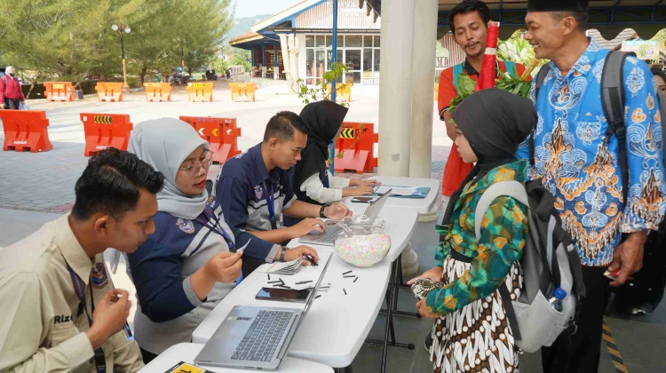 Peringati Hari Pendidikan, Guru Wajib Dampingi Peserta Lomba Bercerita