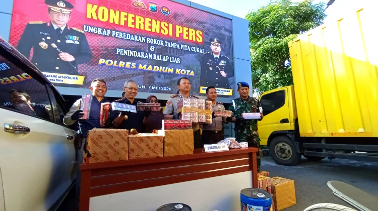 Tim Gabungan Gagalkan Peredaran Jutaan Batang Rokok Ilegal Senilai Rp3 Miliar