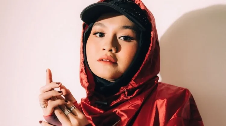 Salma Salsabil Eksplor Musik Baru di Single "Hatchu!!"