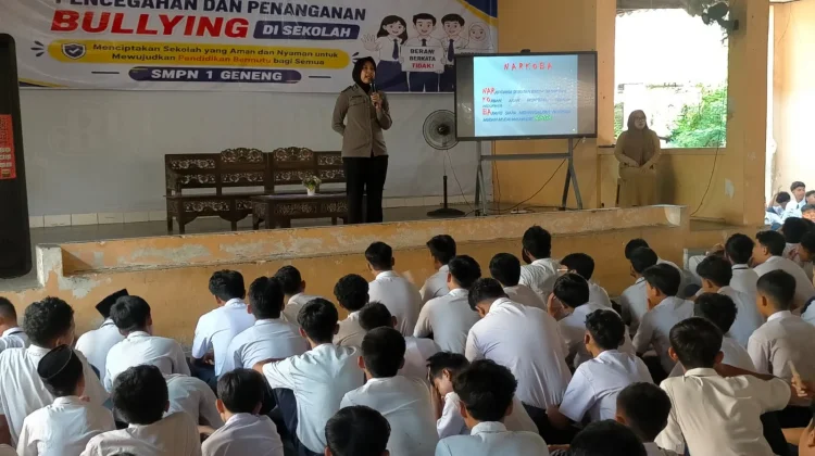 Polres Ngawi Edukasi Ratusan Pelajar Tentang Cegah Bullying dan Narkoba
