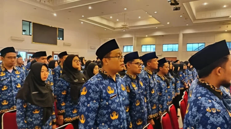 Ratusan Pegawai Pemkab Ponorogo Terima SK Pengangkatan PNS