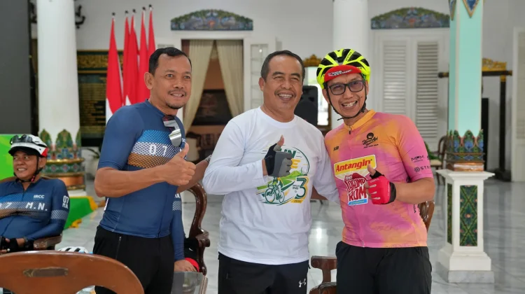 Harlah ke-3 IPARI, IRCC Daop 7 Madiun Gowes Bersama Forkopimda Kabupaten Madiun
