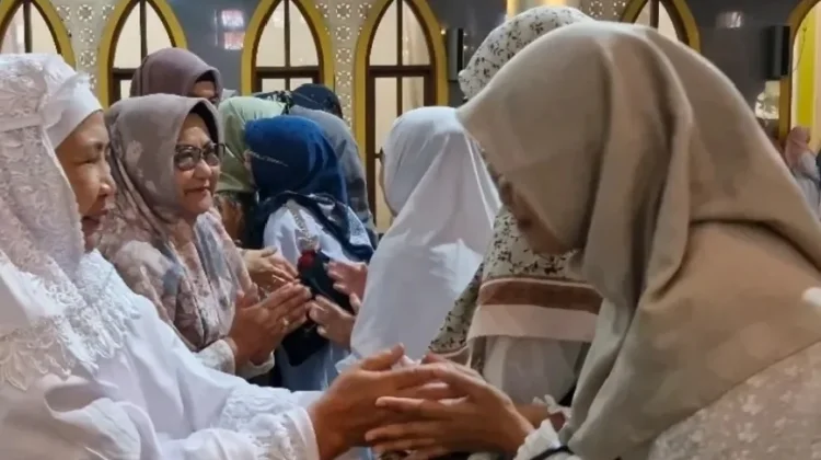 Pesan Iduladha Bunda Nanik: Semoga Membuat Kita Semakin Peduli dan Mau Berbagi