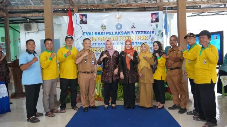 TP PKK Kabupaten Madiun Evaluasi 10 Program Pokok di Lima Desa