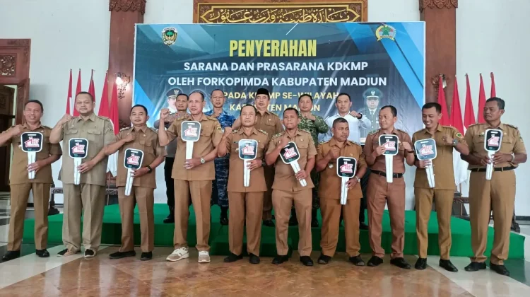 Pemkab Madiun Serahkan Kendaraan Operasional untuk 40 KDKMP