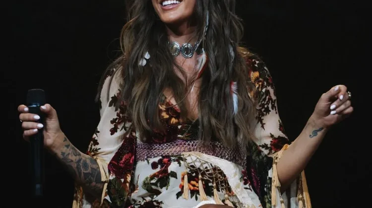 Mengenal Penyanyi Country, Ella Langley yang Sukses Raih 5 Penghargaan ACM Awards