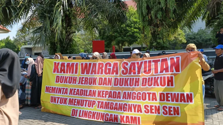 Warga Sayutan Datangi DPRD Magetan, Desak Penutupan Tambang Galian C