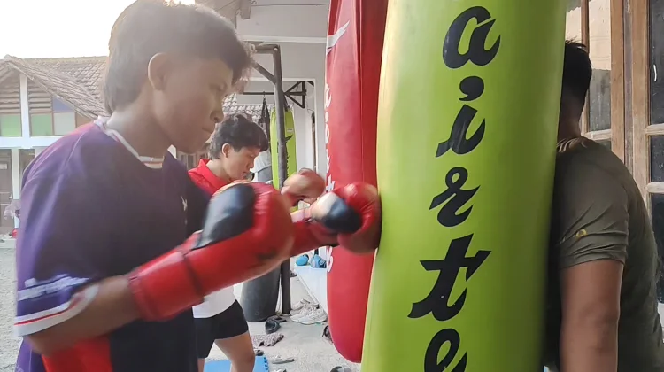 Animo Positif, Atlet Kick Boxing Ngawi Digadang Memperkuat Jatim di PON Beladiri