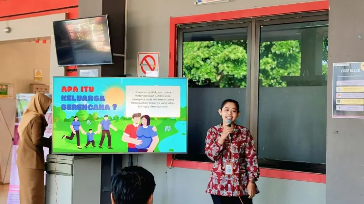 Bidan: Pentingnya Perencanaan Keluarga Sehat melalui Pemilihan Kontrasepsi
