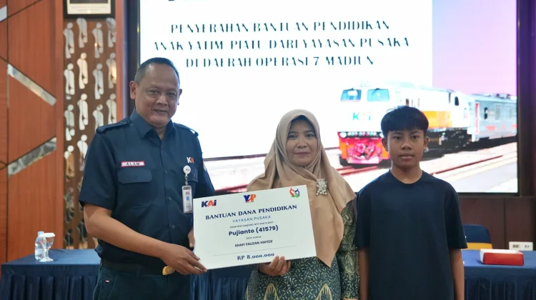 Yayasan Pusaka Salurkan Bantuan Pendidikan Bagi Anak Yatim Piatu di Wilayah Daop 7