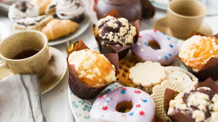 Waspadai Kandungan Garam dalam Makanan Manis yang Sering Tak Disadari