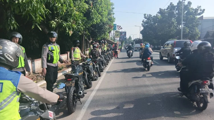 Tempatkan Personel di Lokasi Strategis, Polres Madiun Warnai Suran Agung 2026