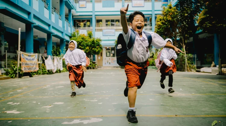Orang Tua perlu Tahu, Ini Kesalahan saat Liburan Anak
