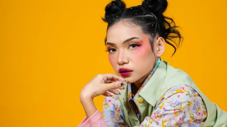 Risa Paramita Ajak Pendengar Berani Move On lewat Single Penuh Energi "Dah!"