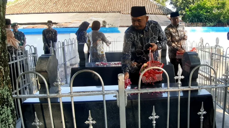 Ziarah Makam Menyambut Hari Jadi Ngawi ke-668