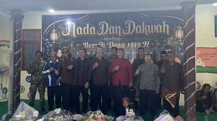 Warga Kelurahan Banjarejo Kota Madiun Gelar Bersih Desa
