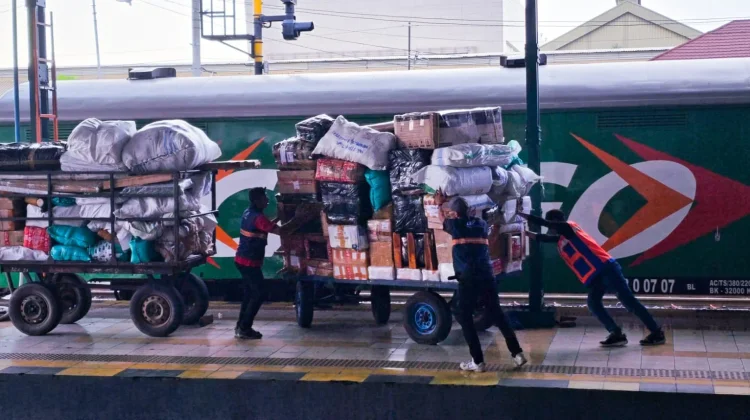 KAI Daop 7 Madiun Angkut Ratusan Ribu Ton Barang