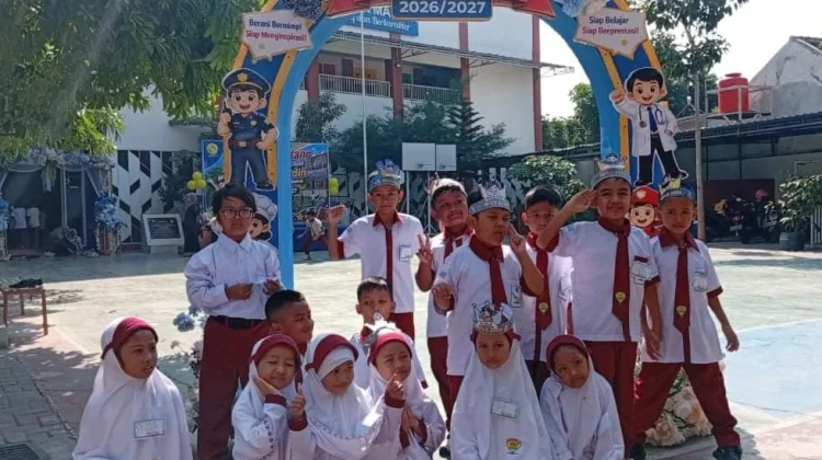 Semangat Hari Pertama MPLS 2026/2027 di SD Muhtadin Kota Madiun