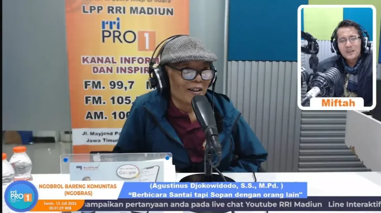 Seni Berbicara Santai tapi Sopan Dengan Orang Lain