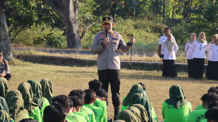 Tak Hanya Soal Kedisiplinan, Siswa MPLS di Magetan Dapat Pembekalan Anti JudoL