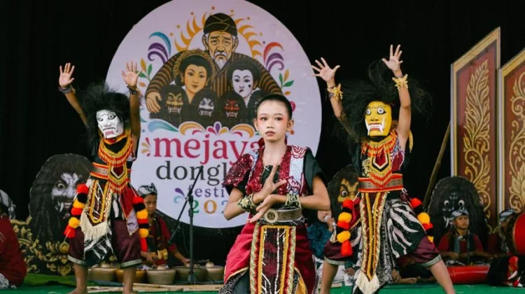 Meriahkan HUT Pemkab Madiun Ke-458, Mejayan Dongkrek Festival Tampilkan “Gumbregah”