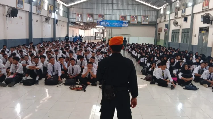 KAI Daop 7 Madiun Gelar Edukasi Proaktif di Sekolah