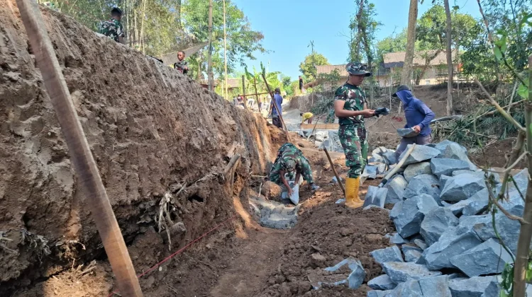 TMMD ke-129 Ponorogo, Akses Jalan Bibis Ikut Diperlebar