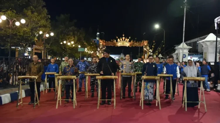 Agenda Tahunan, Pemkab Pacitan Gelar Festival Ronthek Tiga Hari Berturut-turut