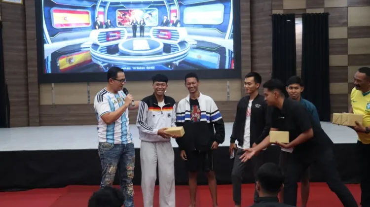 Kapolres Magetan: Nobar Jadi Ruang Bangun Kedekatan dengan Masyarakat