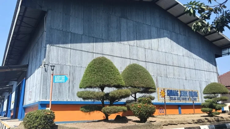 Bulog Bersama Pemda Kab. Madiun dan Media Laksanakan Uji Tanak Beras