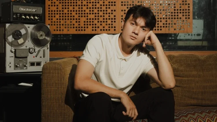 Paul Aro Rilis "Biar Kita Jadi Kenangan", Kisah Cinta yang Kandas karena Perbedaan