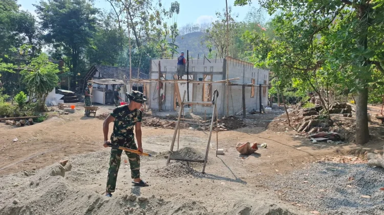 Semula Direhab, Rumah Parmi di Lokasi TMMD 129 Kini Dibangun Baru