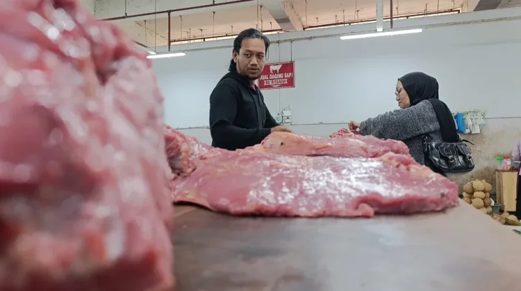 Harga Daging Sapi di Ponorogo Tembus Rp150 Ribu