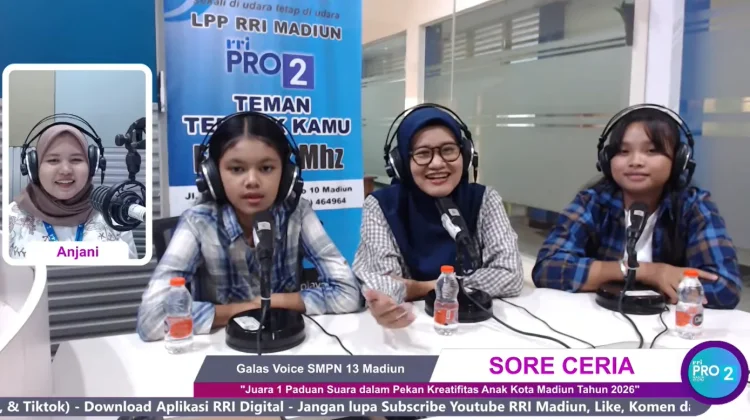 Medley Tujuh Lagu Daerah Antar Galas Voice Jadi Juara