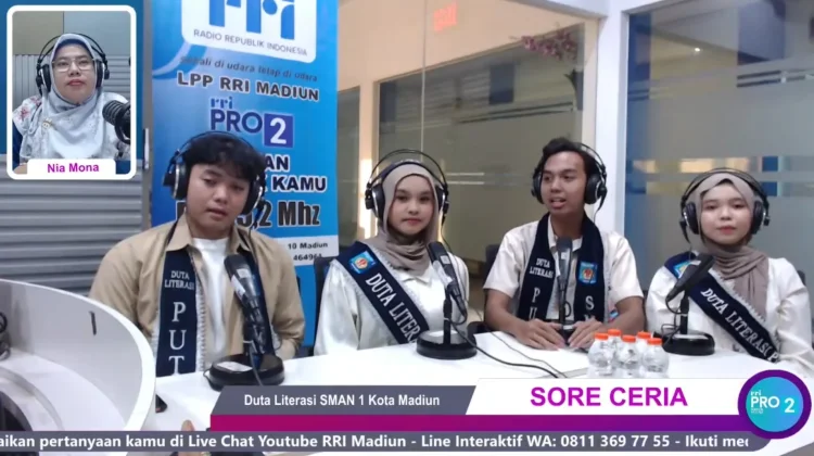 Bedah Buku dan Film, Cara Gen Z Berdamai dengan Literasi