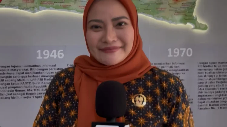 Tak Sebarkan Hoaks, Bentuk Perjuangan Anak Muda di Ruang Digital