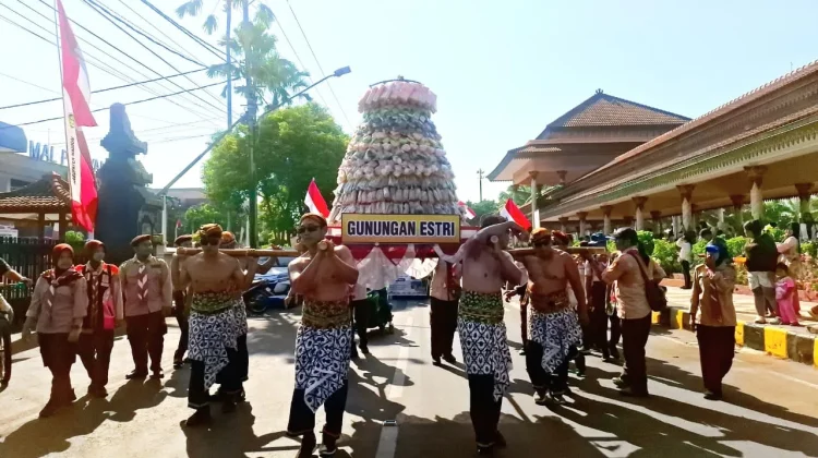 Grebeg Maulud Kembali Digelar di Kota Madiun