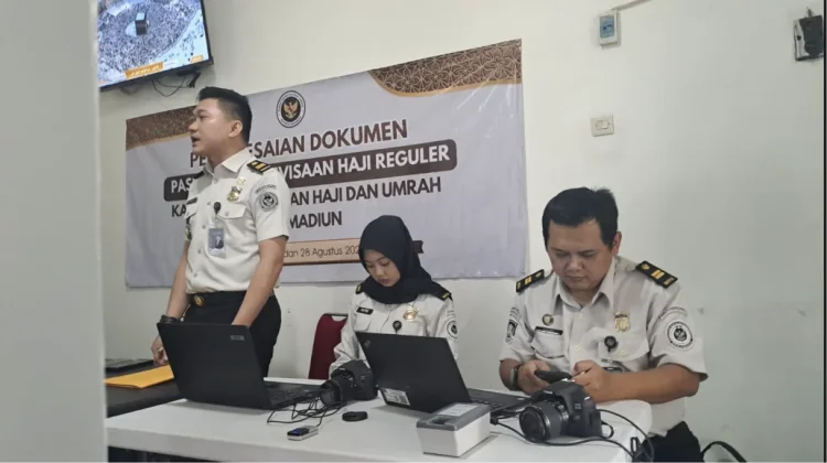 CJH Kota Madiun 2027 yang Membuat Paspor Kolektif Wajib Bawa Dokumen Data Diri Asli.