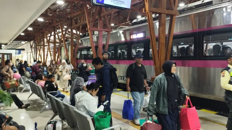 Perkuat Layanan Mobilitas Masyarakat, KAI Tambah Perjalanan Kereta Api ke Jakarta
