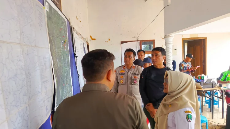 Bupati Magetan Tinjau Posko Kebakaran Lawu, Cek Penanganan Hingga Dapur Umum