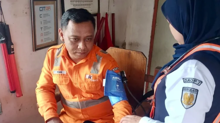 Periksa Kesehatan, Daop 7 Madiun Cek Kesiapan Petugas PJL