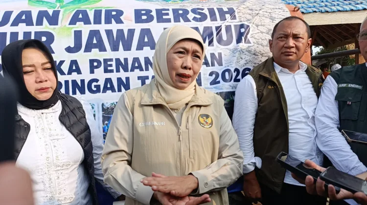 Khofifah Imbau Masjid di Jatim Lakukan Salat Istisqa