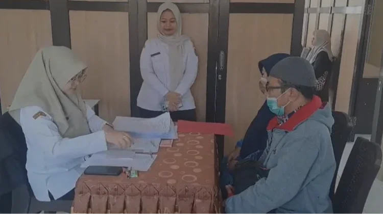 Calon Jemaah Haji 2027 Kota Madiun Menjalani Pemeriksaan Kesehatan Tahap Kedua